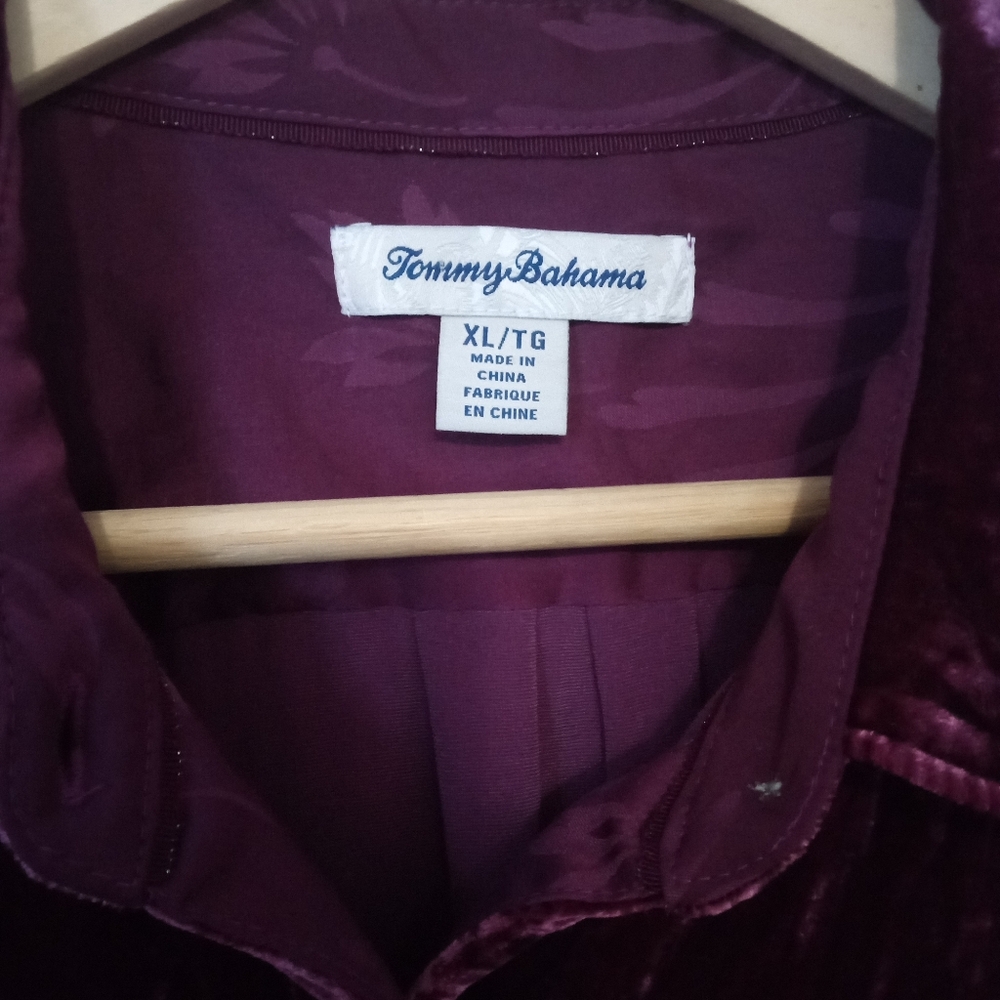 Tommy Bahama Crushed Velvet Silk Blend Purple Button Up Long Sleeve Blouse - Picture 3 of 13